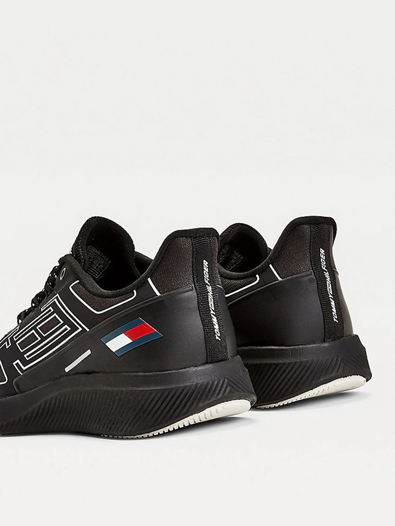 Кроссовки Tommy Hilfiger Pro 2 модель FC0FC00028-BDS Кроссовки Tommy Hilfiger Pro 2 модель FC0FC00028-BDS Фото