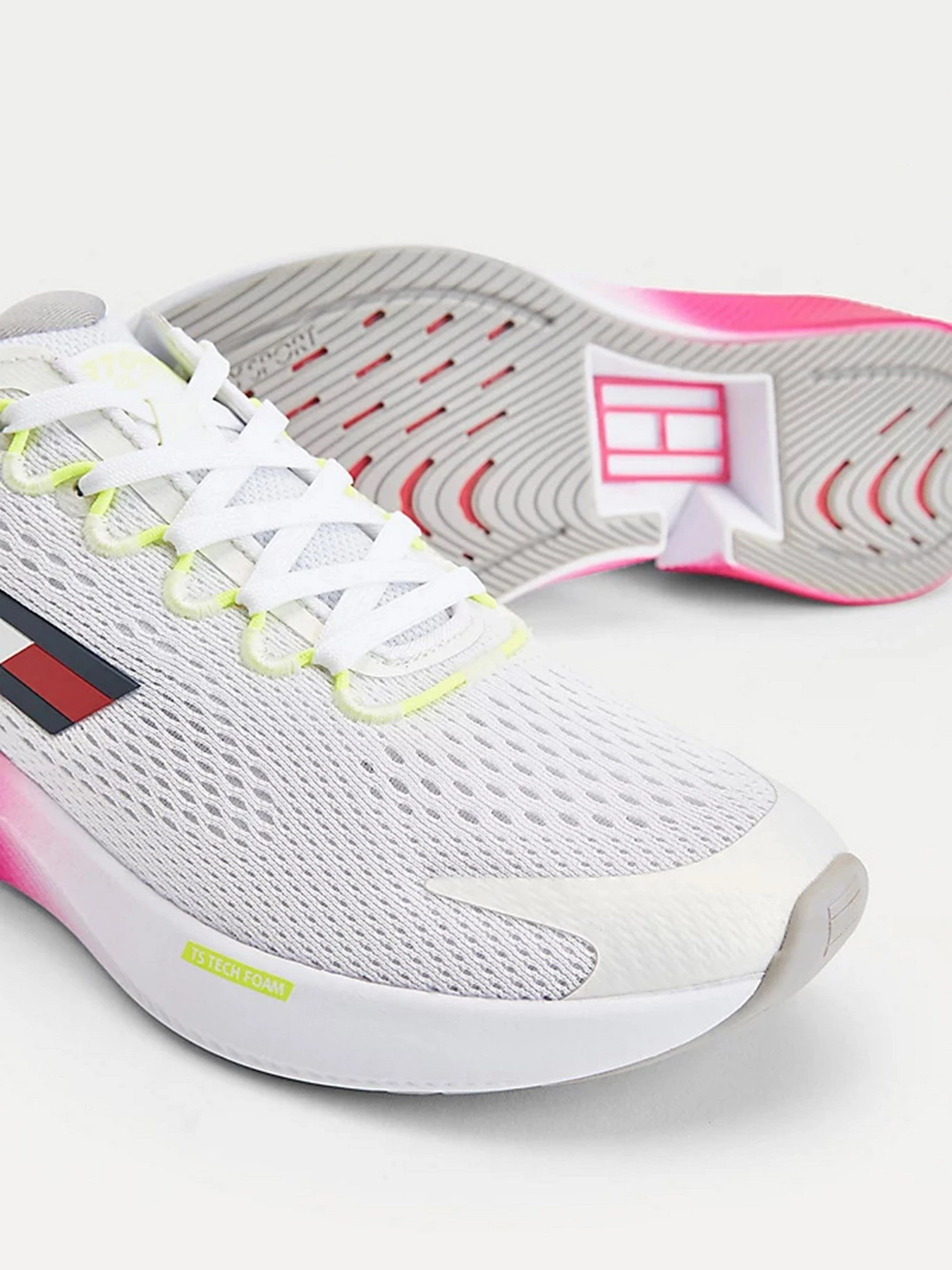 Кроссовки Tommy Hilfiger Elite Racer модель FC0FC00029-YBR Кроссовки Tommy Hilfiger Elite Racer модель FC0FC00029-YBR Фото