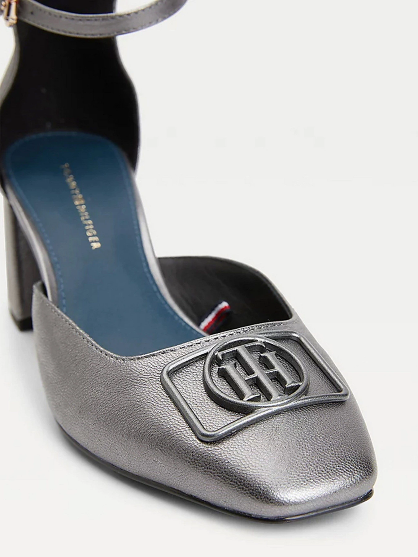 Босоніжки Tommy Hilfiger модель FW0FW06123-0IN Фото