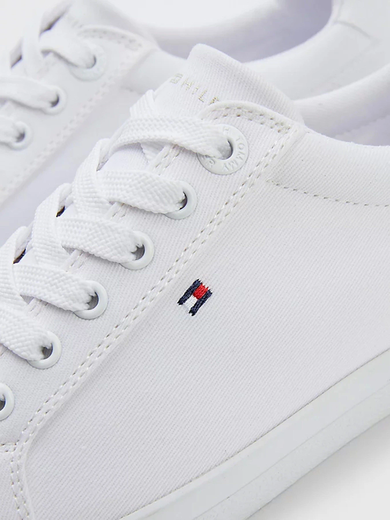 Кеды Tommy Hilfiger модель FW0FW06954-YBS Фото