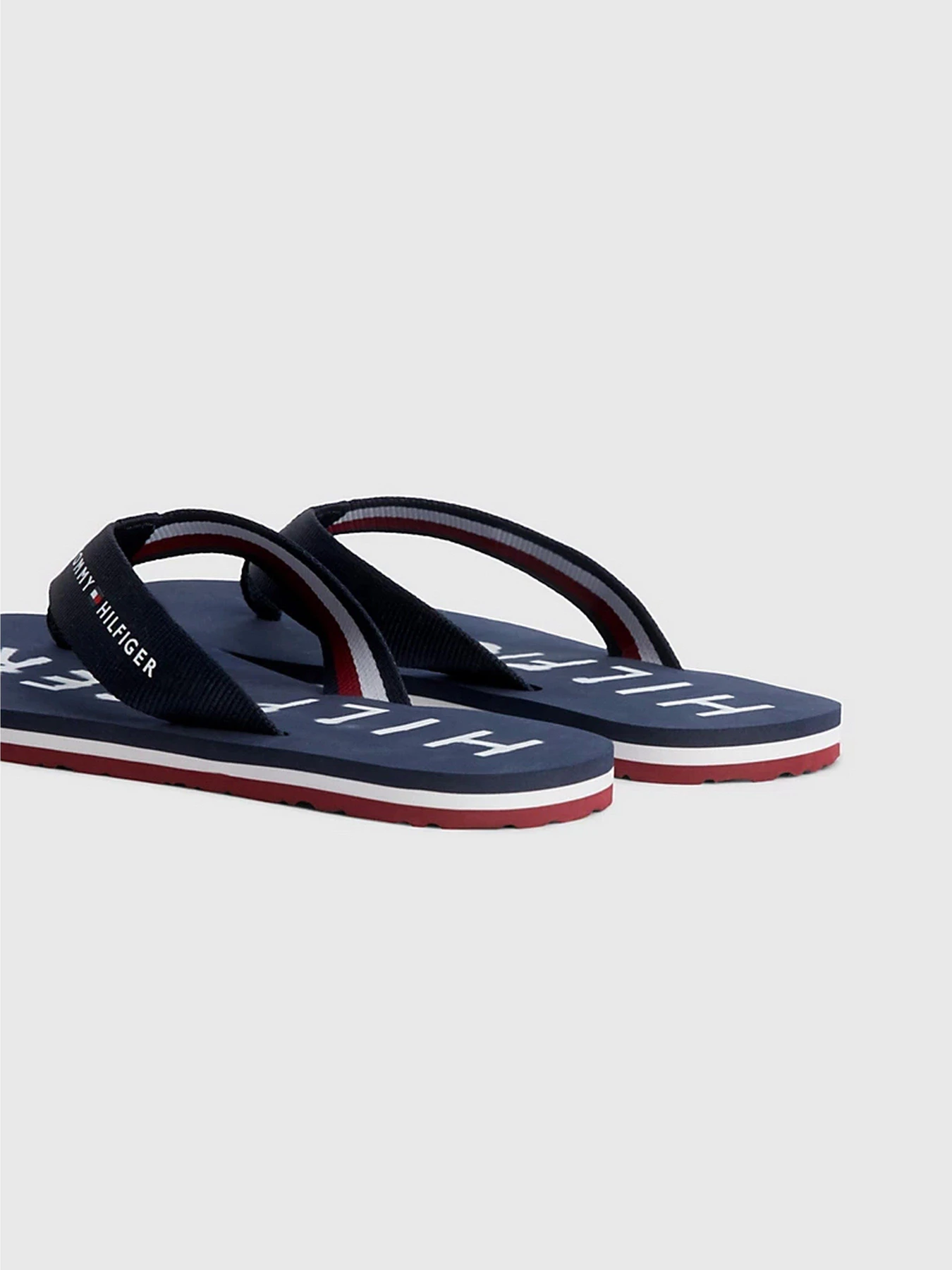 Шлёпанцы Tommy Hilfiger ESSENTIAL SIGNATURE WEBBING FLIP-FLOPS модель FW0FW07419-0GY Шлёпанцы Tommy Hilfiger ESSENTIAL SIGNATURE WEBBING FLIP-FLOPS модель FW0FW07419-0GY Фото