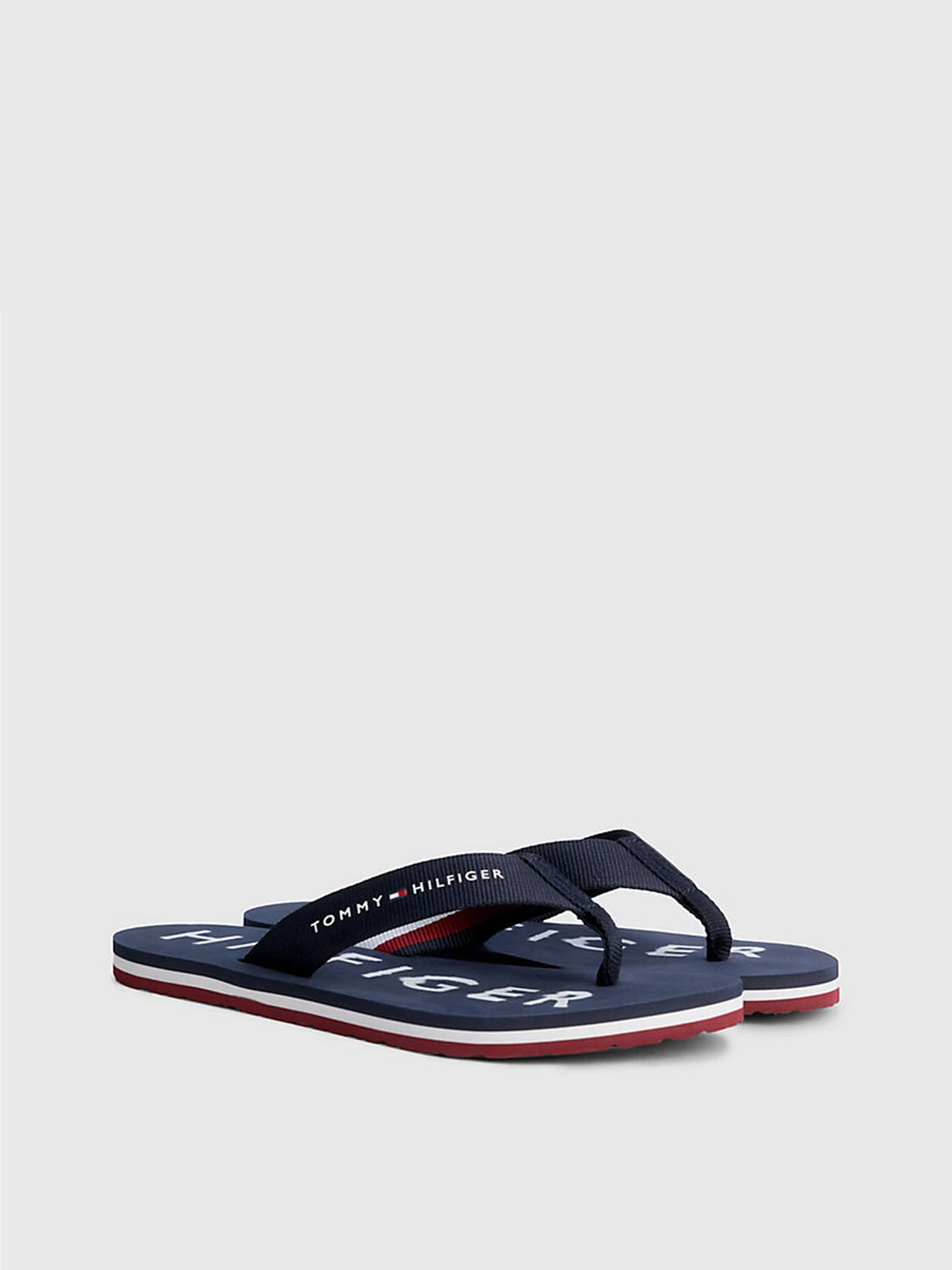 Шлёпанцы Tommy Hilfiger ESSENTIAL SIGNATURE WEBBING FLIP-FLOPS модель FW0FW07419-0GY Шлёпанцы Tommy Hilfiger ESSENTIAL SIGNATURE WEBBING FLIP-FLOPS модель FW0FW07419-0GY Фото