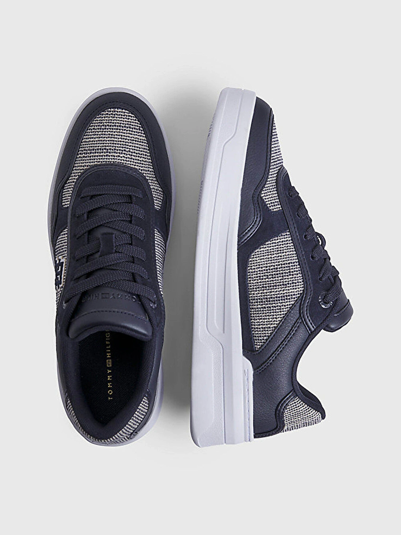 Кеды Tommy Hilfiger WOVEN BASKET SNEAKER модель FW0FW07289-DW6 Кеды Tommy Hilfiger WOVEN BASKET SNEAKER модель FW0FW07289-DW6 Фото