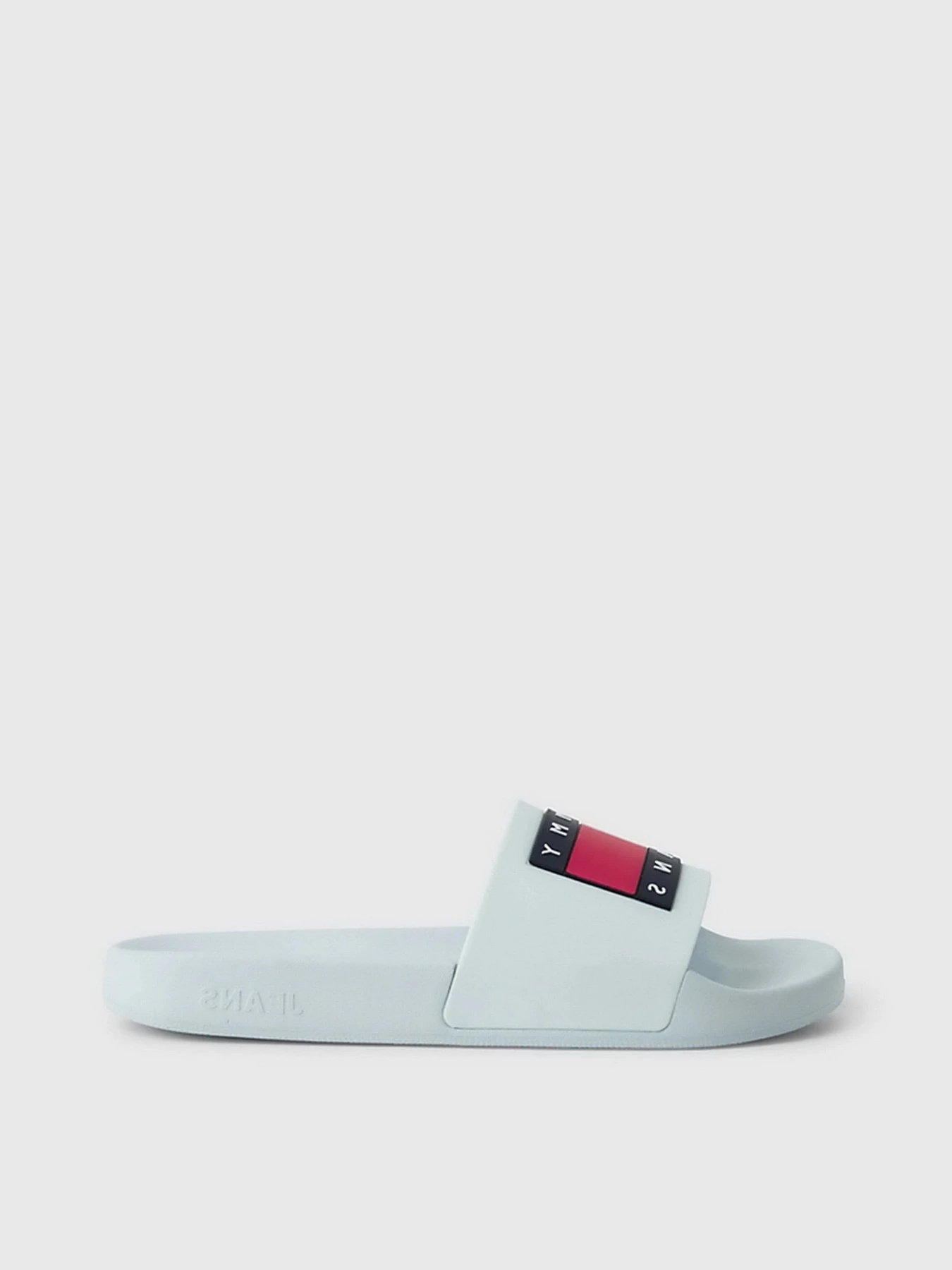 Шльопанці Tommy Hilfiger FLAG LOGO модель EN0EN02351-CYO Шльопанці Tommy Hilfiger FLAG LOGO модель EN0EN02351-CYO Фото
