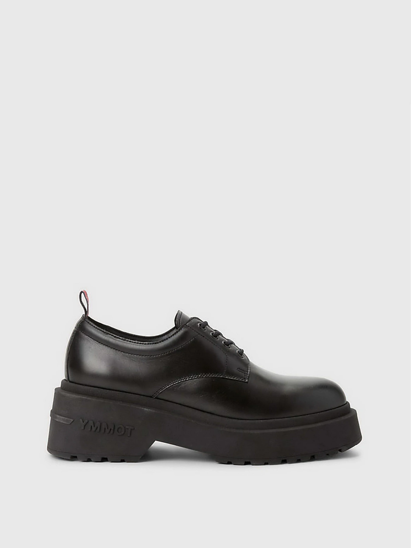 Туфли и лоферы Tommy Hilfiger CHUNKY CLEAT LEATHER DERBY модель EN0EN02219-BDS Фото