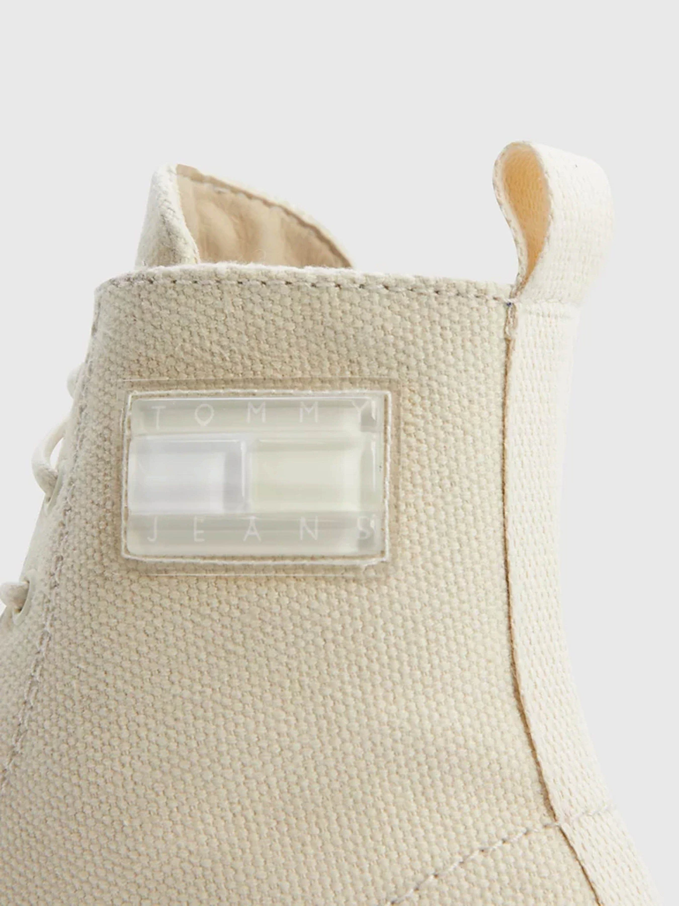 Ботинки и сапоги Tommy Hilfiger CHUNKY CLEAT CANVAS ANKLE модель EN0EN02216-AEV Ботинки и сапоги Tommy Hilfiger CHUNKY CLEAT CANVAS ANKLE модель EN0EN02216-AEV Фото