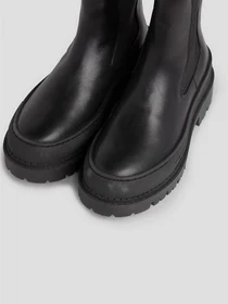 Ботинки и сапоги Tommy Hilfiger
Tjw Chelsea Foxing Boot модель EN0EN02289-BDS Фото