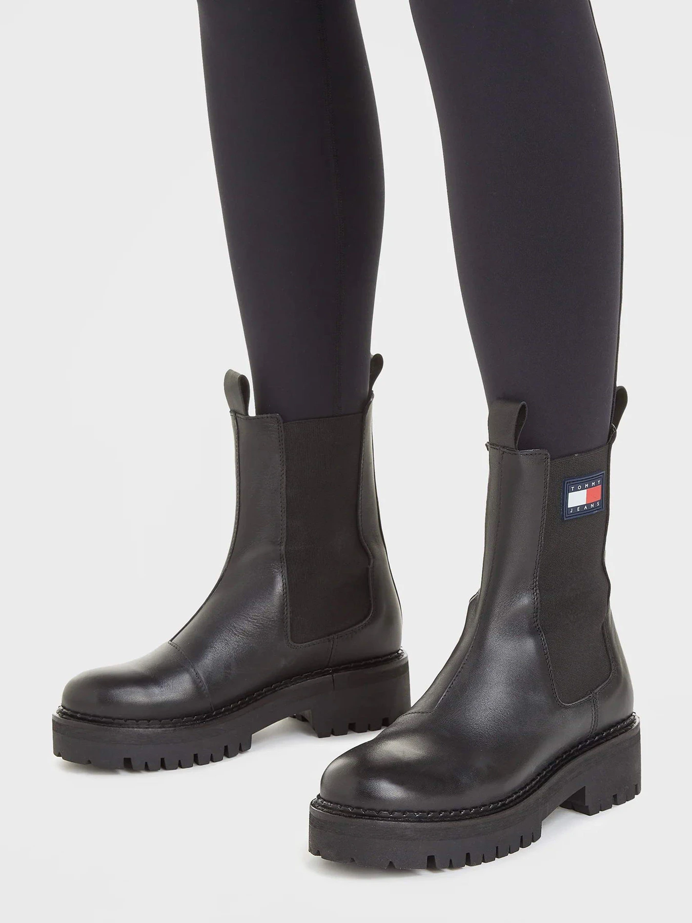 Ботинки и сапоги Tommy Hilfiger Tjw Urban Chelsea модель EN0EN02298-BDS Фото