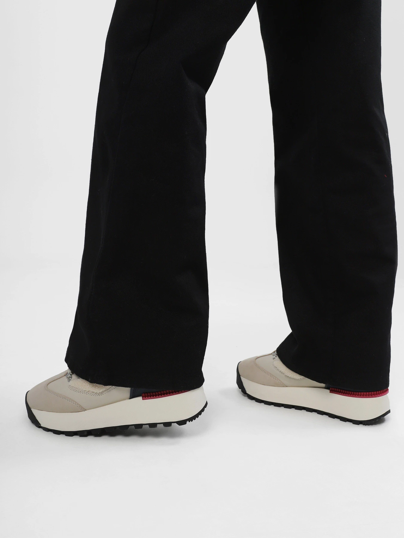 Ботинки и сапоги Tommy Hilfiger модель EN0EN02312-XJS Фото