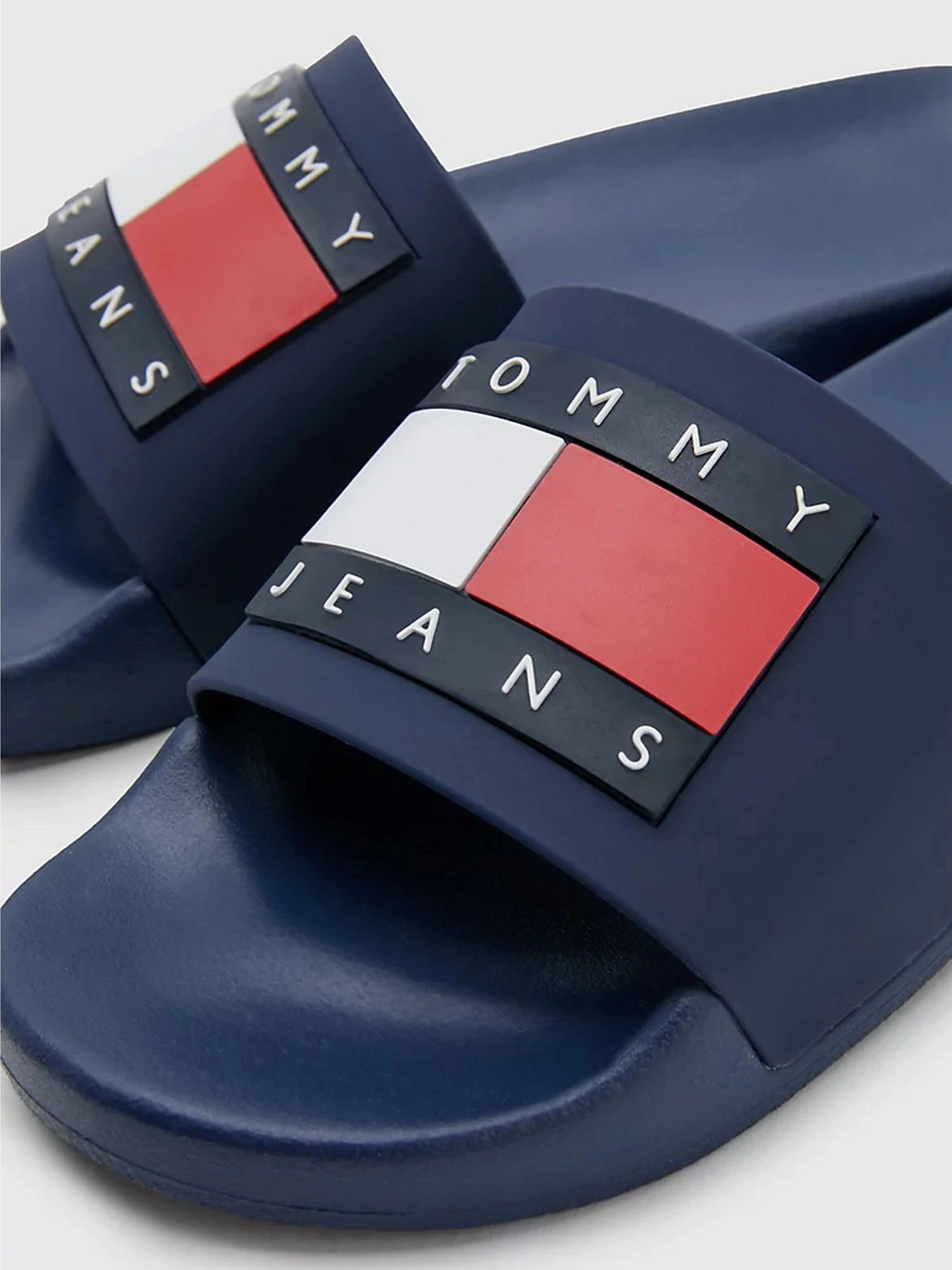 Шльопанці Tommy Hilfiger модель EN0EN02115-C87 Шльопанці Tommy Hilfiger модель EN0EN02115-C87 Фото