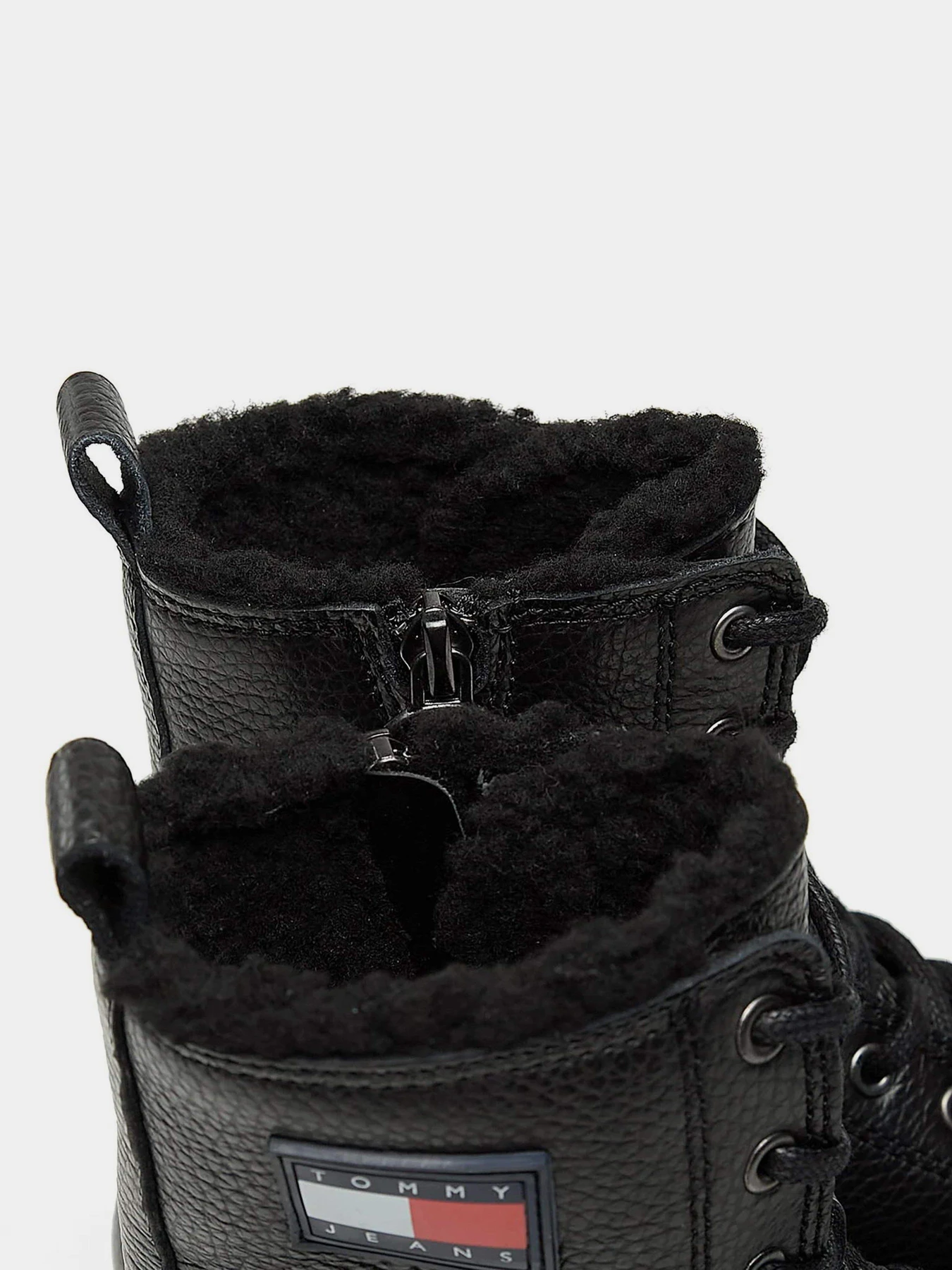 Ботинки и сапоги Tommy Hilfiger Tjw Urban Boot Tumbled Ltr Wl модель EN0EN02317-BDS Ботинки и сапоги Tommy Hilfiger Tjw Urban Boot Tumbled Ltr Wl модель EN0EN02317-BDS Фото