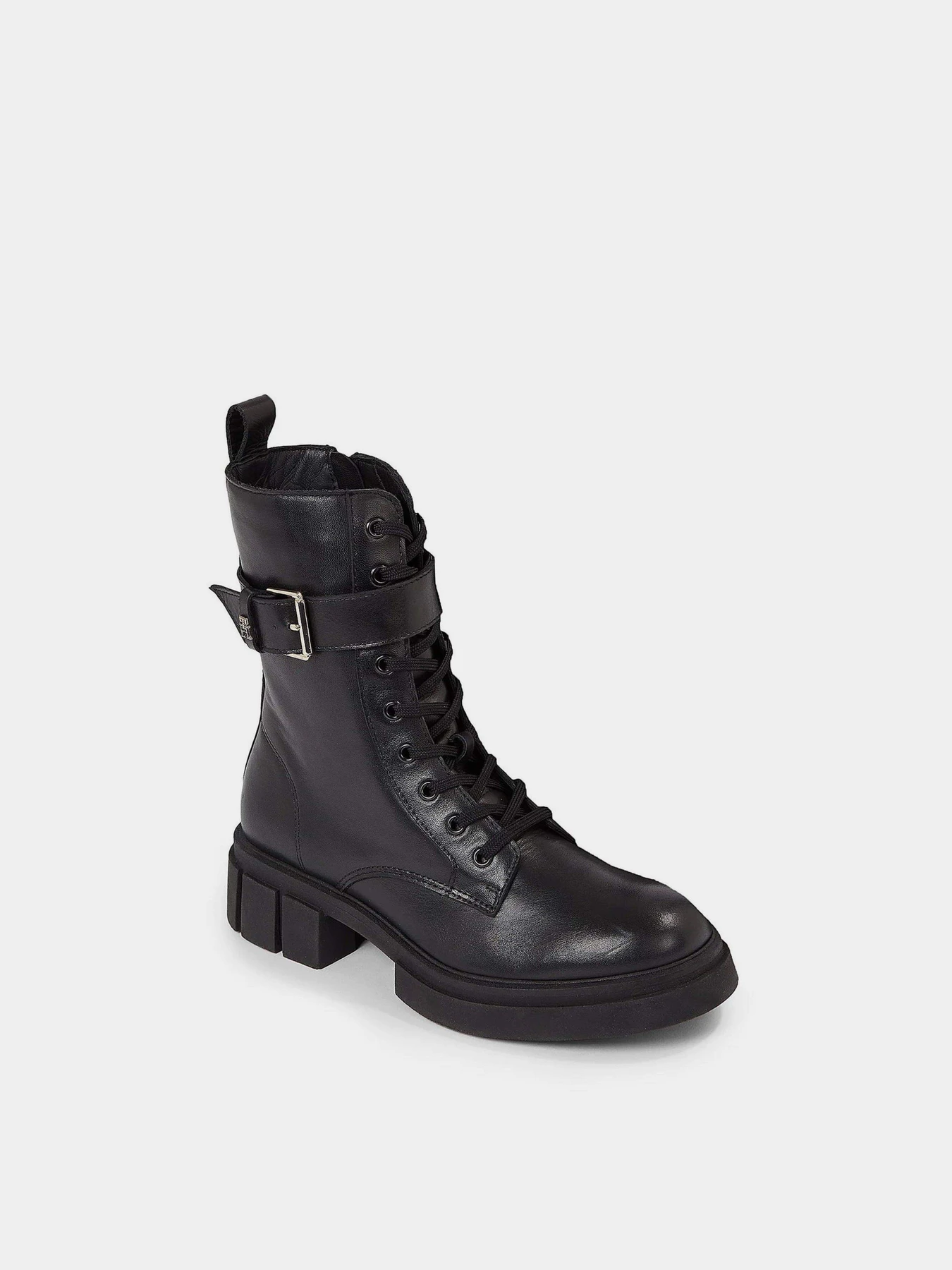 Ботинки и сапоги Tommy Hilfiger Cool Feminine Bikerboot модель FW0FW07322-BDS Ботинки и сапоги Tommy Hilfiger Cool Feminine Bikerboot модель FW0FW07322-BDS Фото