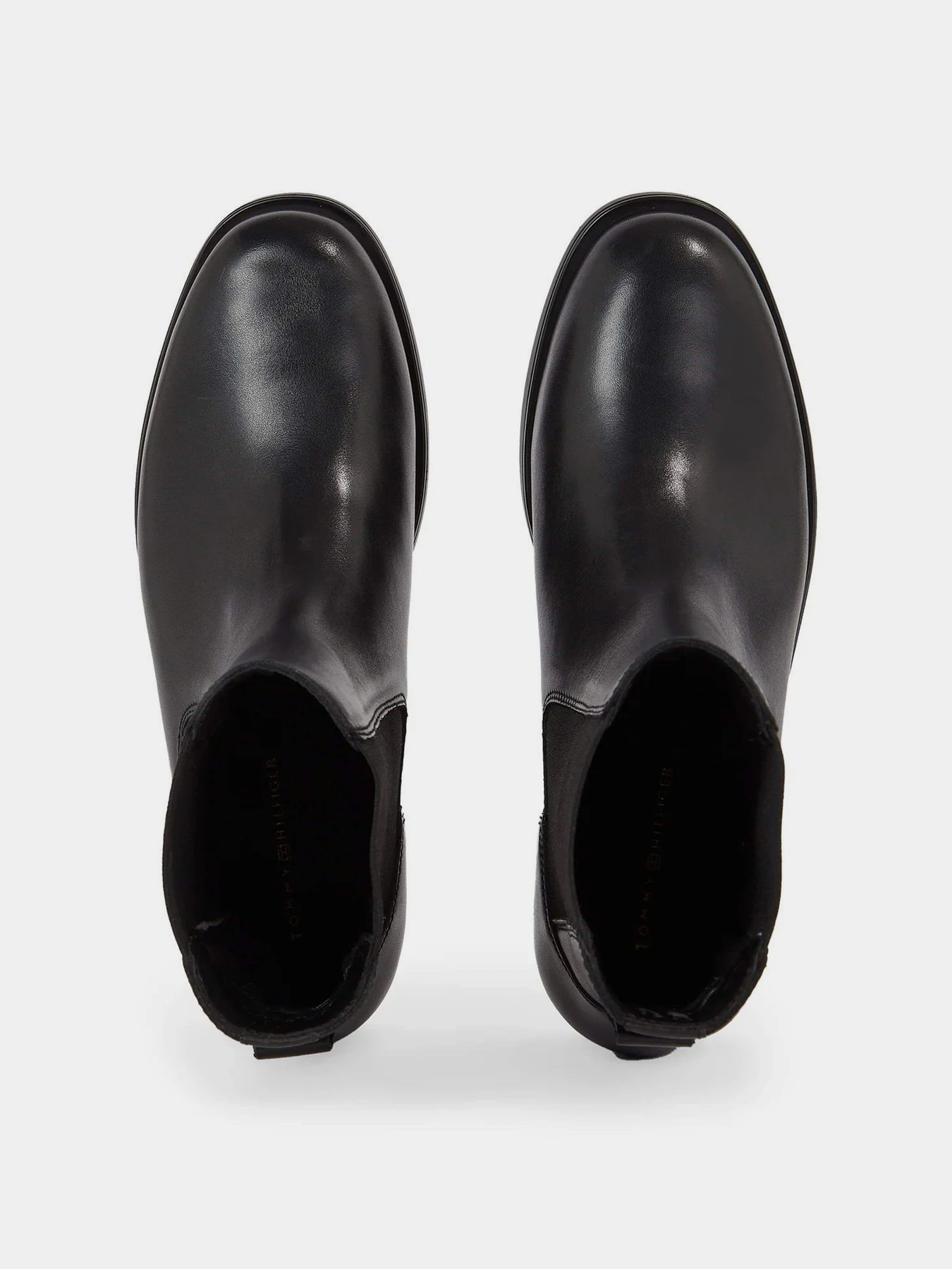 Ботинки и сапоги Tommy Hilfiger Elevated Essential Bootie модель FW0FW07483-BDS Ботинки и сапоги Tommy Hilfiger Elevated Essential Bootie модель FW0FW07483-BDS Фото