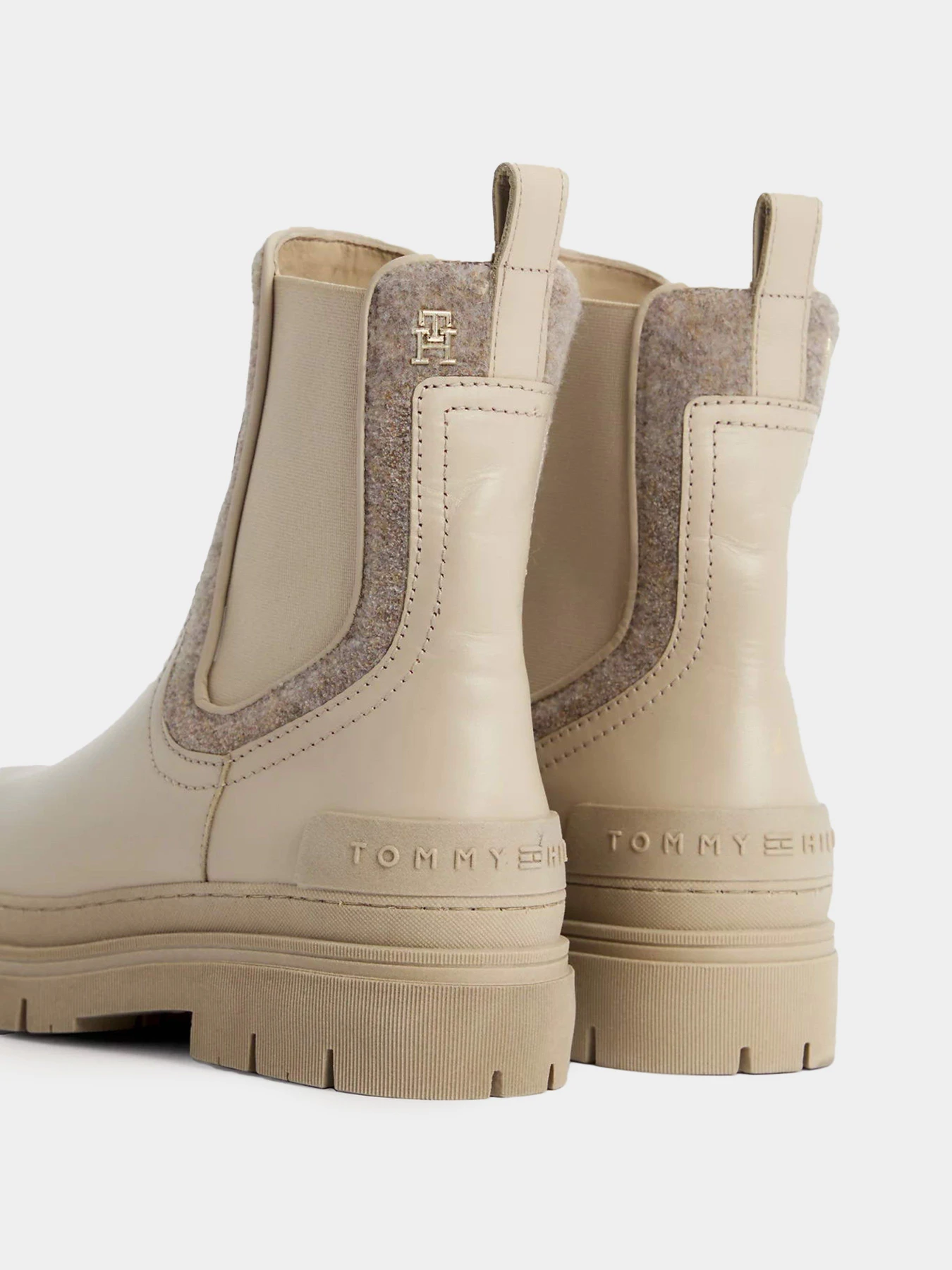 Ботинки и сапоги Tommy Hilfiger Flat Ankle Boots Abo Merino модель FW0FW07655-ABO Ботинки и сапоги Tommy Hilfiger Flat Ankle Boots Abo Merino модель FW0FW07655-ABO Фото