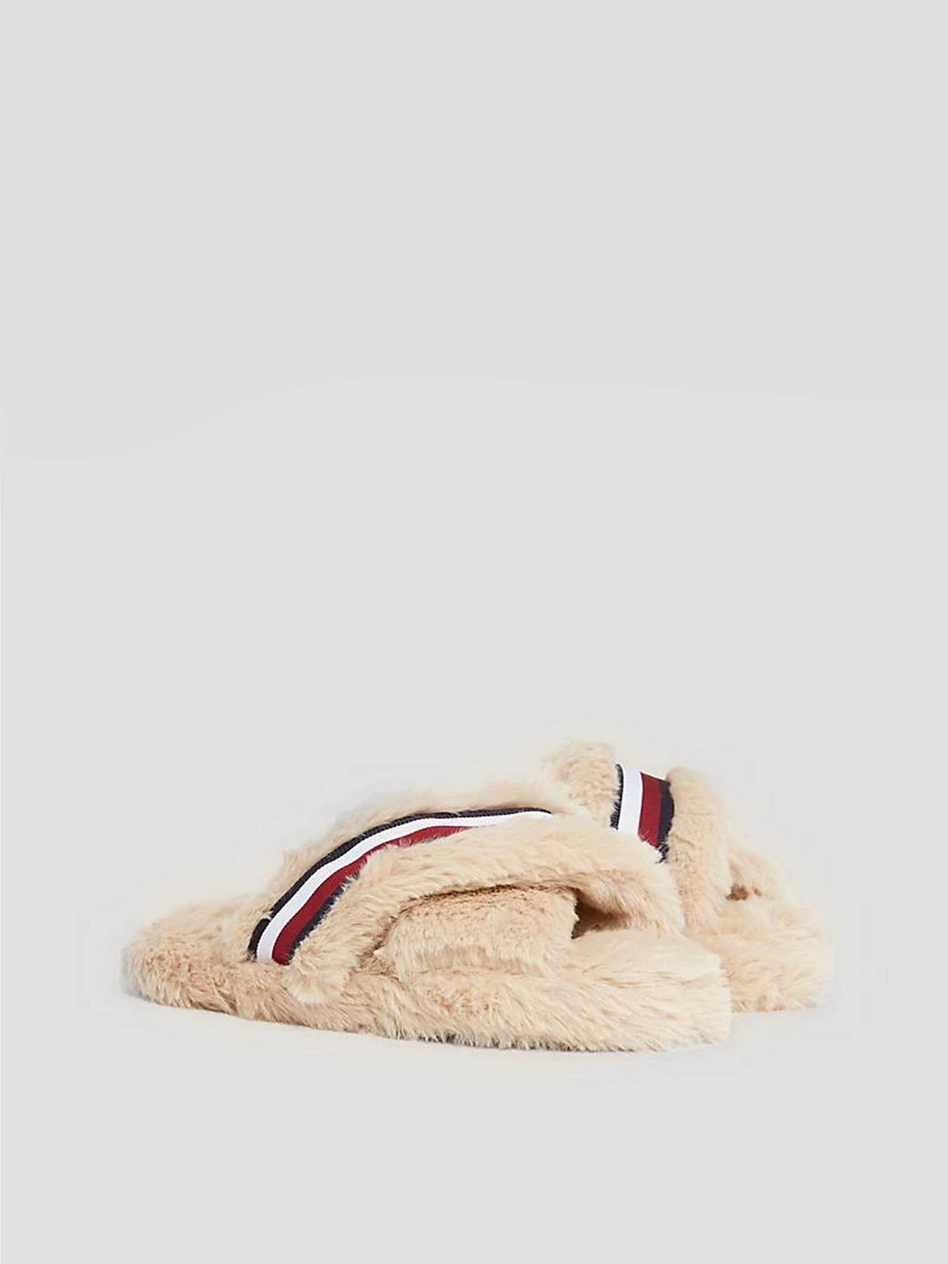 Тапки Tommy Hilfiger Global Stripe Faux Fur Slippers модель FW0FW07551-ABO Фото