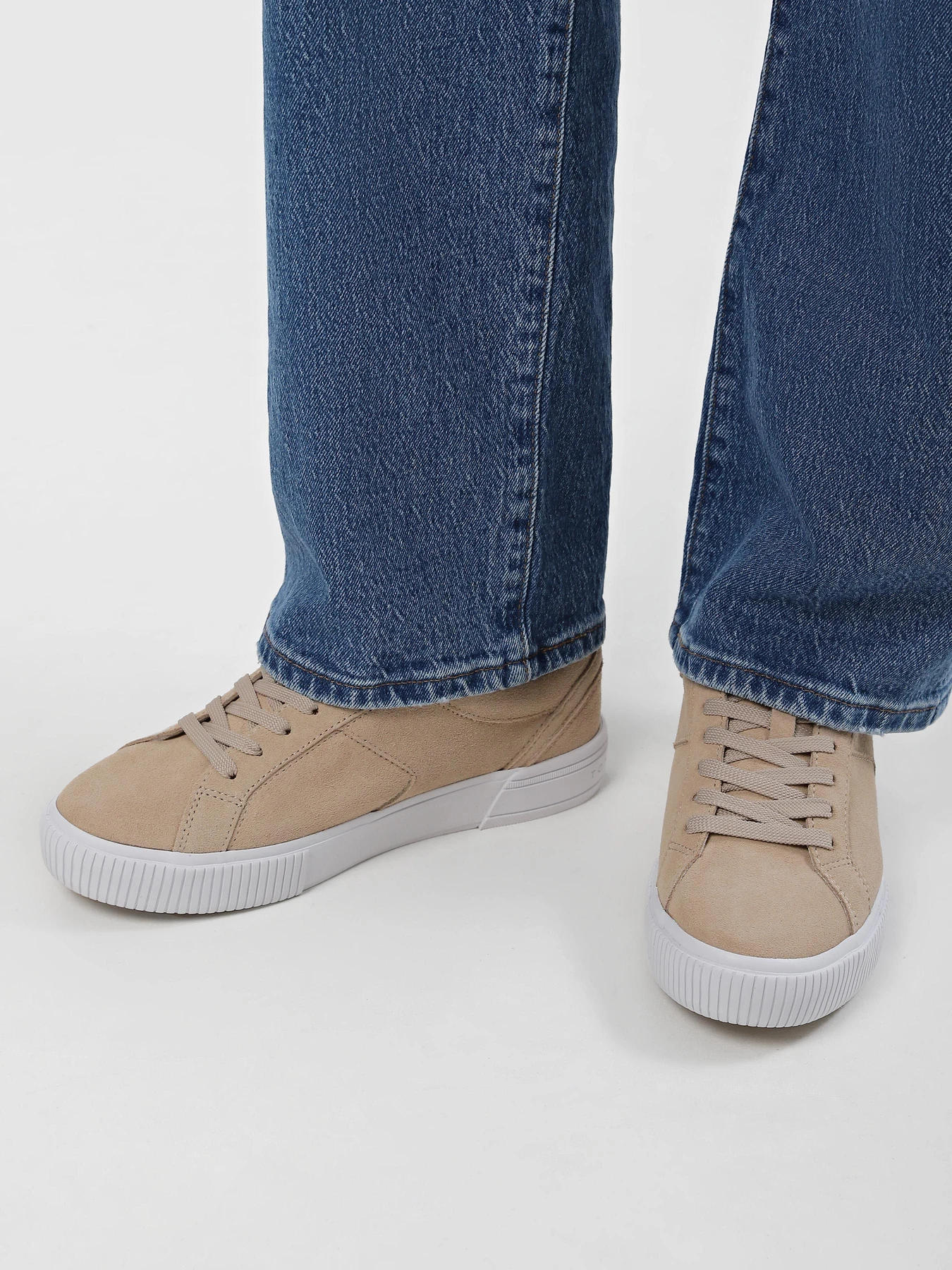 Кеды Tommy Hilfiger Suede Lace-Up Trainers модель FW0FW07548-ABO Кеды Tommy Hilfiger Suede Lace-Up Trainers модель FW0FW07548-ABO Фото