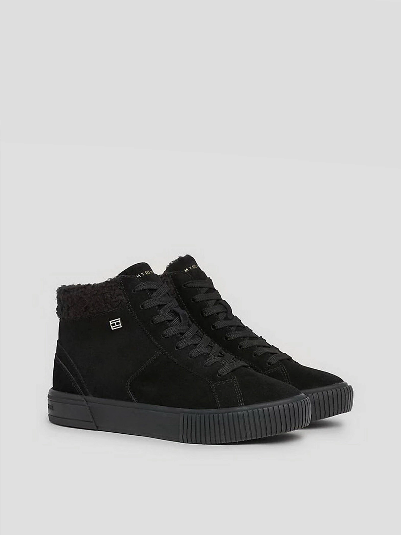 Ботинки и сапоги Tommy Hilfiger Suede High-Top Trainers модель FW0FW07549-BDS Ботинки и сапоги Tommy Hilfiger Suede High-Top Trainers модель FW0FW07549-BDS Фото