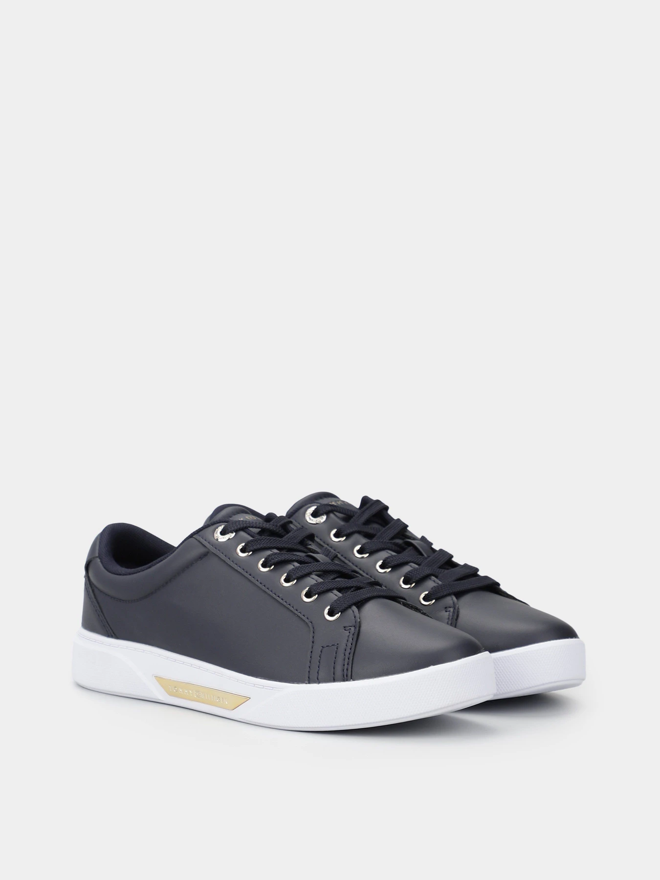 Кеды Tommy Hilfiger Genuine Leather Logo Detailed Sneaker модель FW0FW07560-DW6 Кеды Tommy Hilfiger Genuine Leather Logo Detailed Sneaker модель FW0FW07560-DW6 Фото