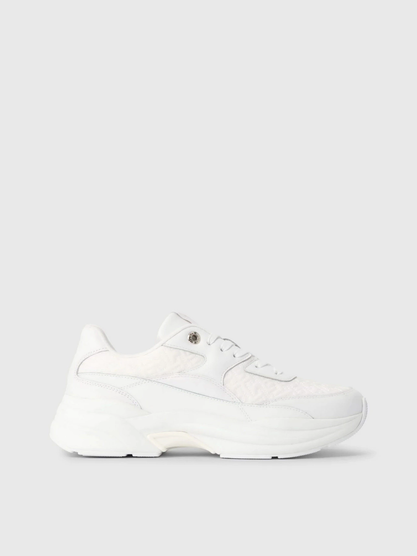 Кроссовки Tommy Hilfiger Monogram Chunky Sole Mid-Top Trainers модель FW0FW07572-YBS Кроссовки Tommy Hilfiger Monogram Chunky Sole Mid-Top Trainers модель FW0FW07572-YBS Фото