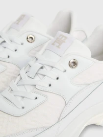 Кроссовки Tommy Hilfiger Monogram Chunky Sole Mid-Top Trainers модель FW0FW07572-YBS Фото