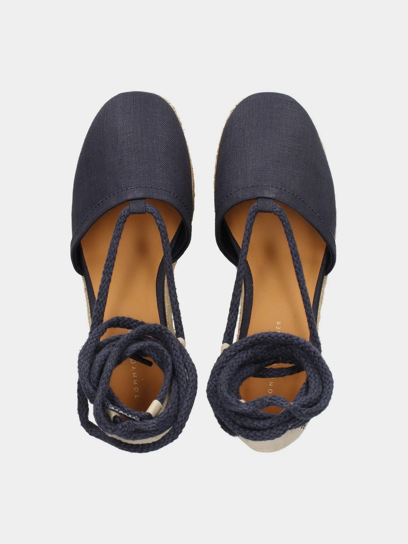 Босоножки Tommy Hilfiger модель FW0FW07746-DW6 Босоножки Tommy Hilfiger модель FW0FW07746-DW6 Фото