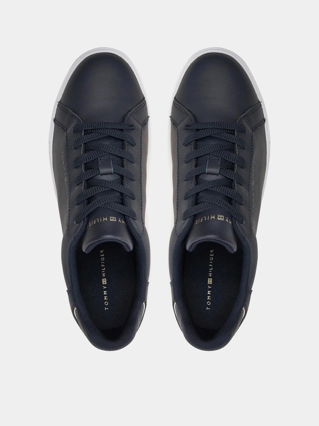 Кеди Tommy Hilfiger модель FW0FW08000-DW6 Кеди Tommy Hilfiger модель FW0FW08000-DW6 Фото