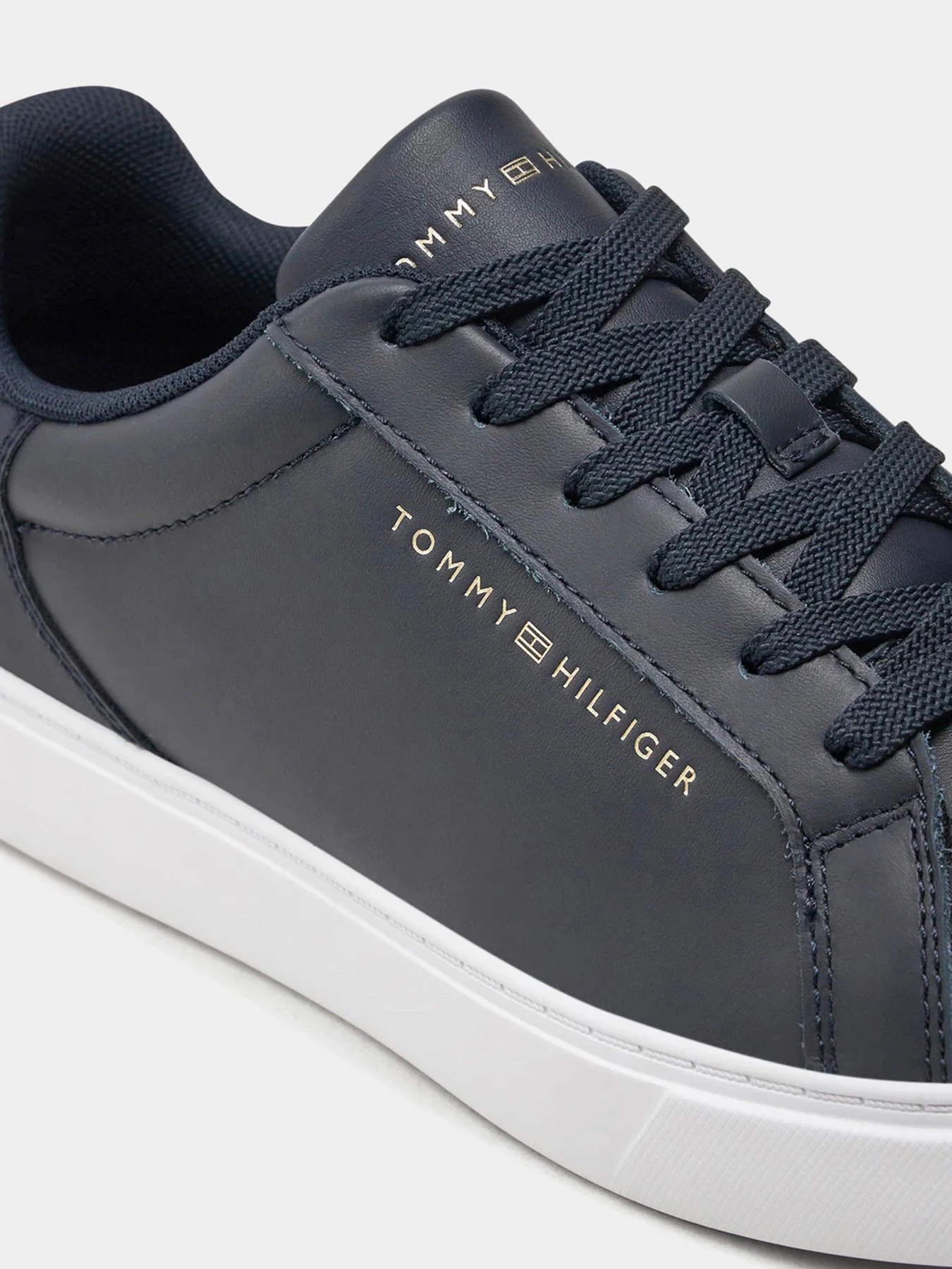 Кеди Tommy Hilfiger модель FW0FW08000-DW6 Кеди Tommy Hilfiger модель FW0FW08000-DW6 Фото