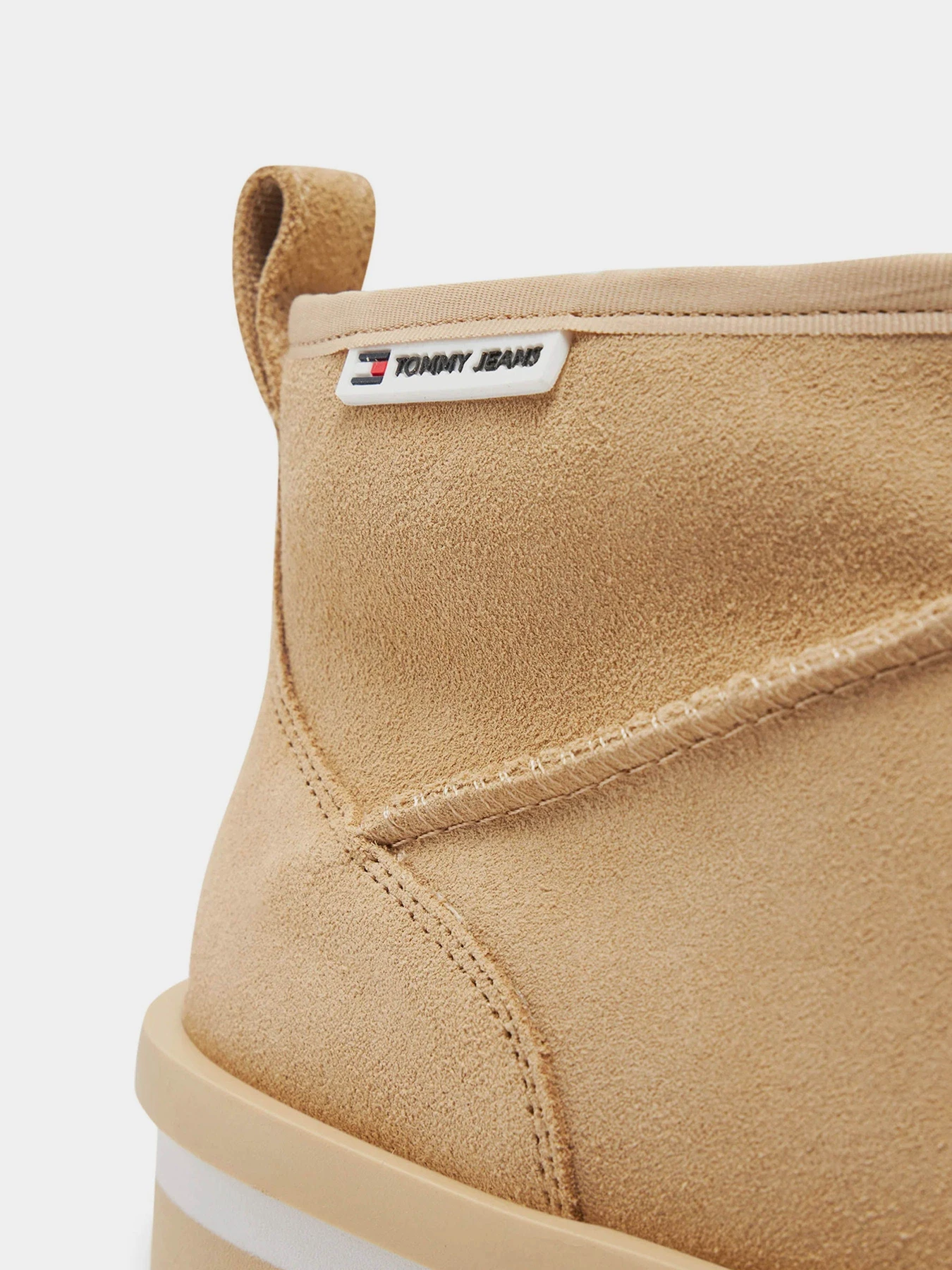 Ботинки и сапоги Tommy Hilfiger модель EN0EN02599-AB9 Ботинки и сапоги Tommy Hilfiger модель EN0EN02599-AB9 Фото