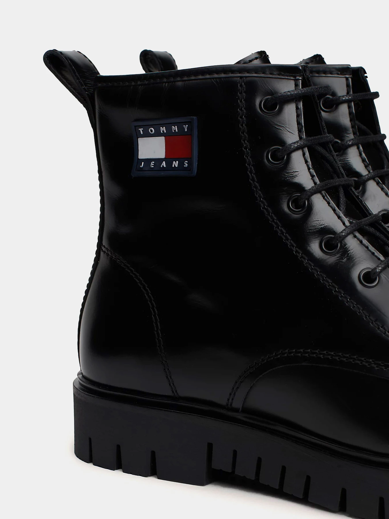 Ботинки и сапоги Tommy Hilfiger модель EN0EN02624-BDS Ботинки и сапоги Tommy Hilfiger модель EN0EN02624-BDS Фото