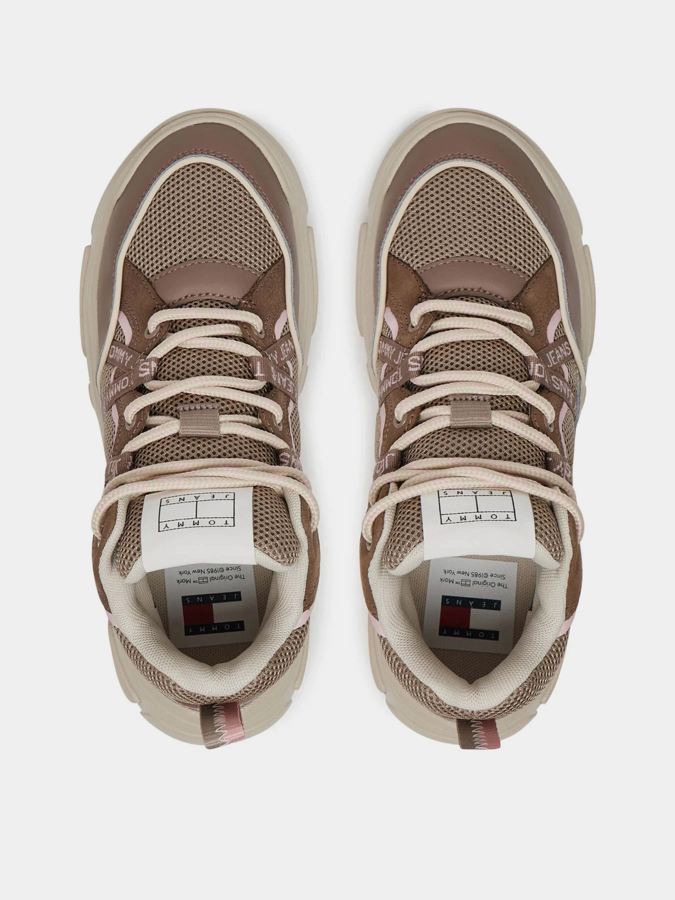Кросівки Tommy Hilfiger модель EN0EN02619-PKO Фото