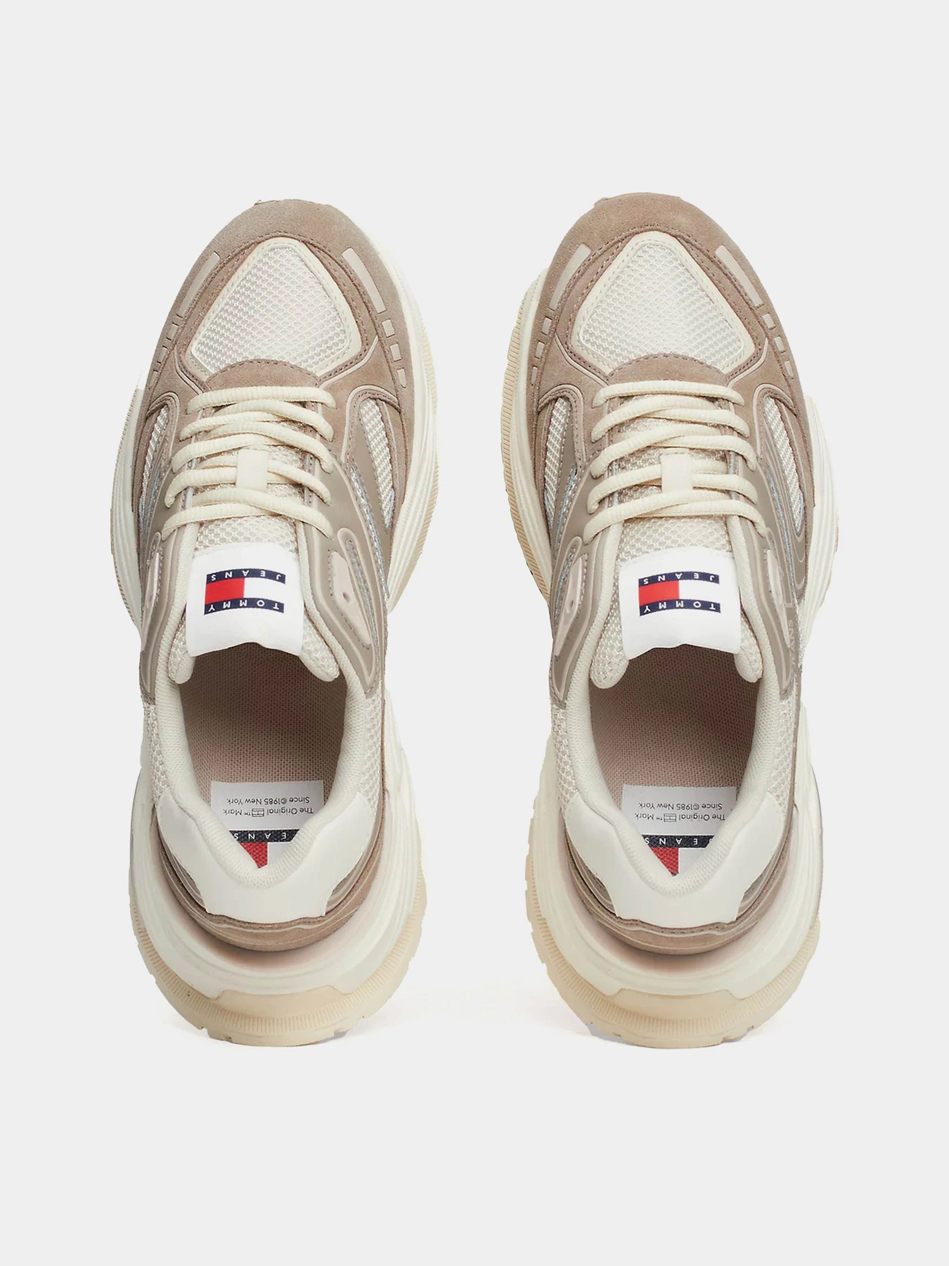 Кроссовки Tommy Hilfiger модель EN0EN02620-RBK Кроссовки Tommy Hilfiger модель EN0EN02620-RBK Фото