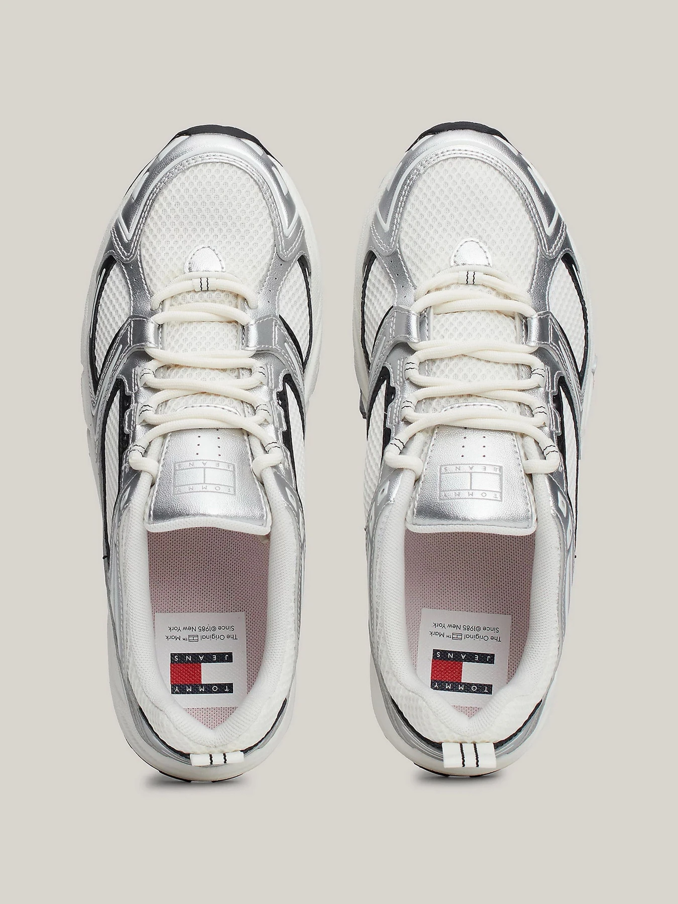 Кроссовки Tommy Hilfiger модель EN0EN02680-PE6 Фото