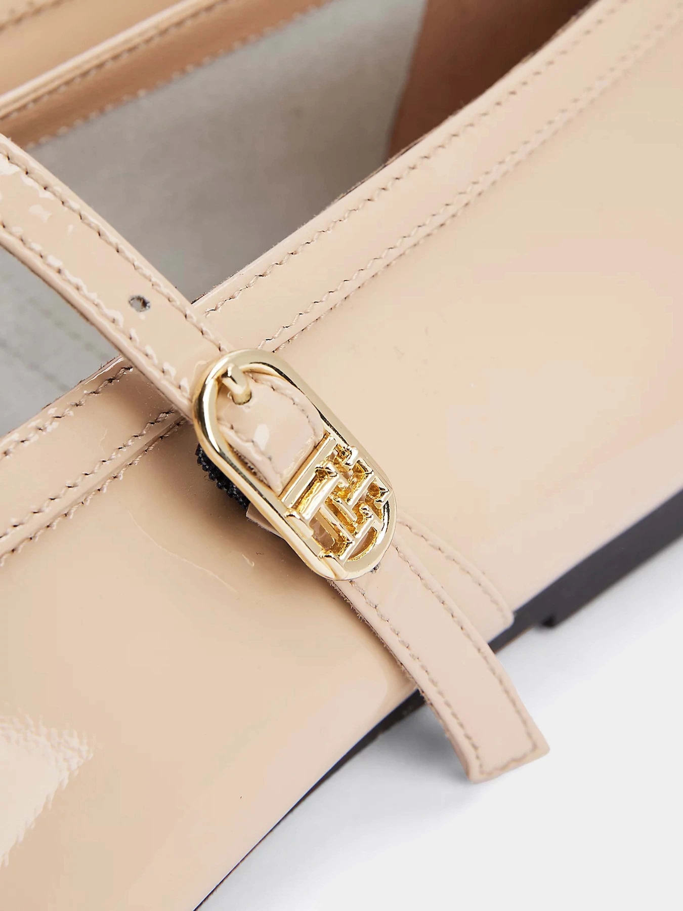 Туфли и лоферы Tommy Hilfiger модель FW0FW08577-TRY Фото