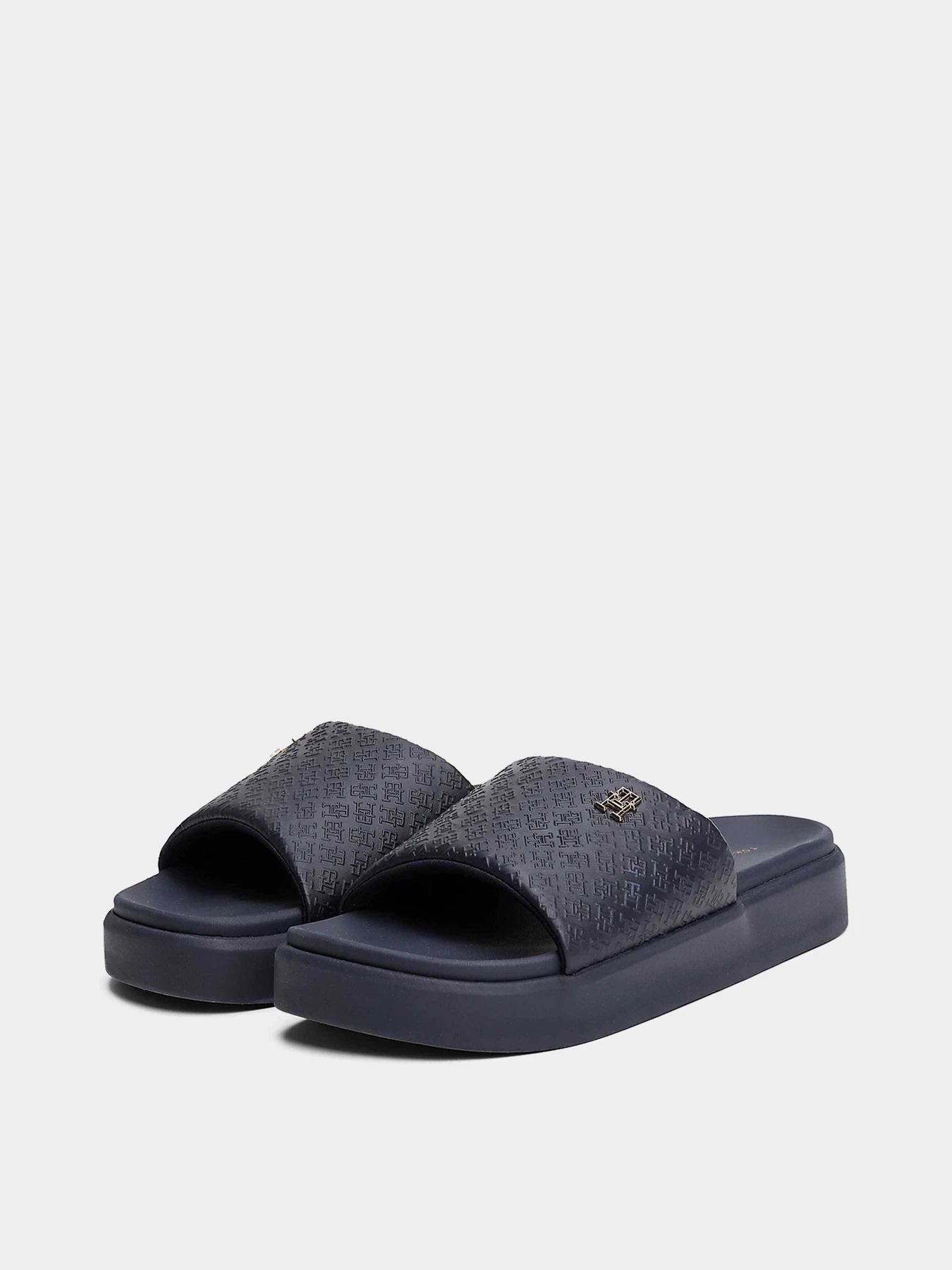 Шльопанці Tommy Hilfiger модель FW0FW08526-DW6 Шльопанці Tommy Hilfiger модель FW0FW08526-DW6 Фото