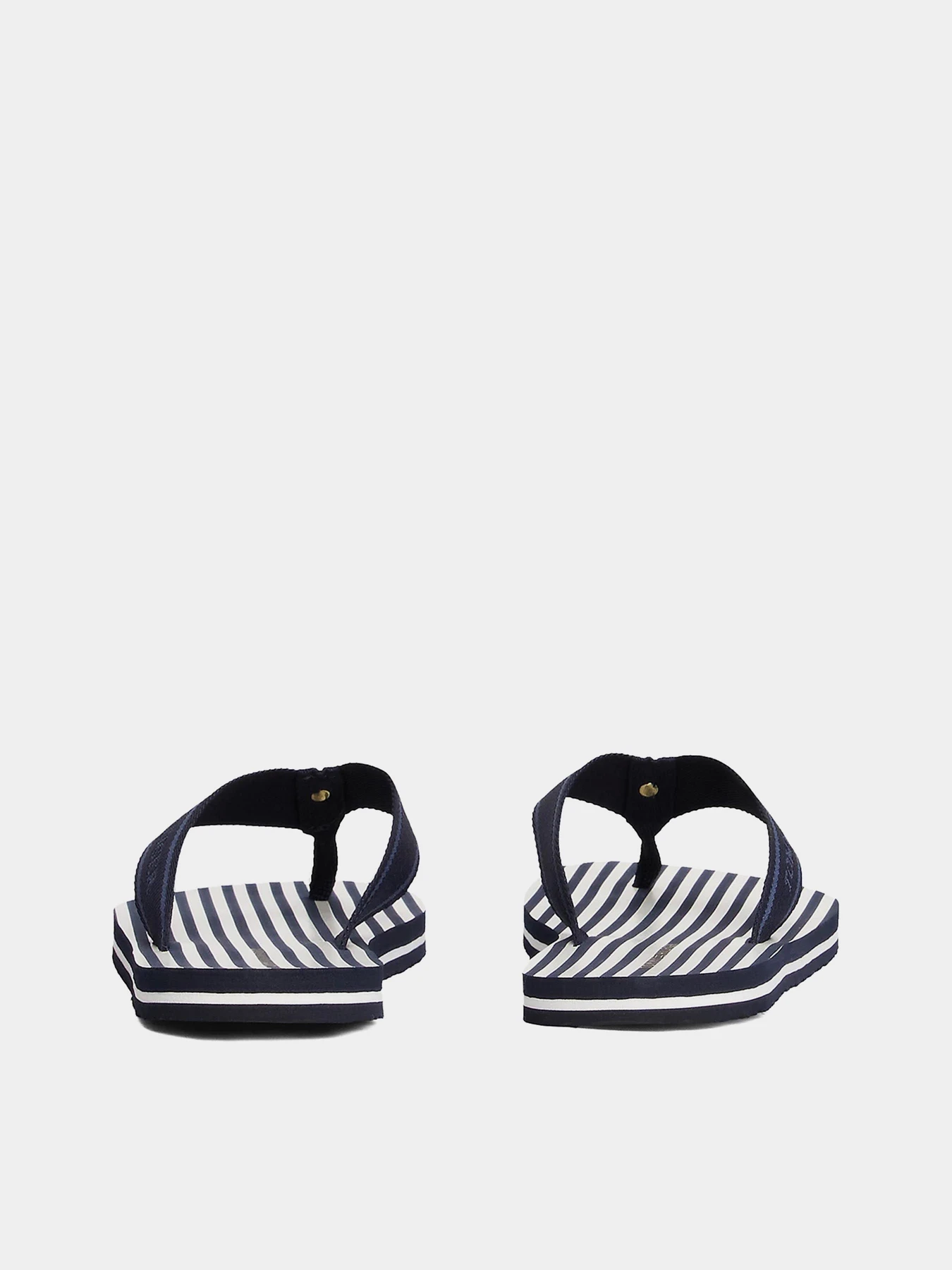 Шлёпанцы Tommy Hilfiger модель FW0FW08528-DW6 Шлёпанцы Tommy Hilfiger модель FW0FW08528-DW6 Фото