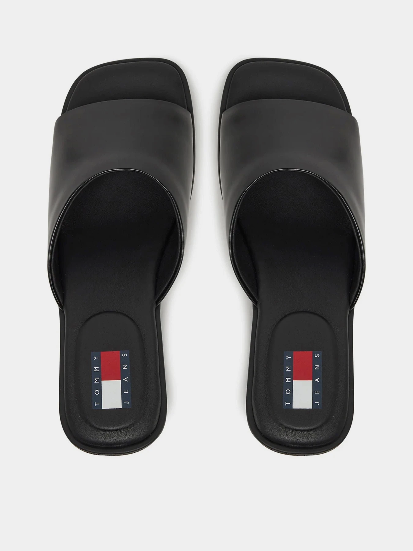Шлёпанцы Tommy Hilfiger модель EN0EN02799-BDS Фото