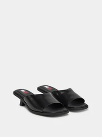 Шлёпанцы Tommy Hilfiger модель EN0EN02799-BDS Фото