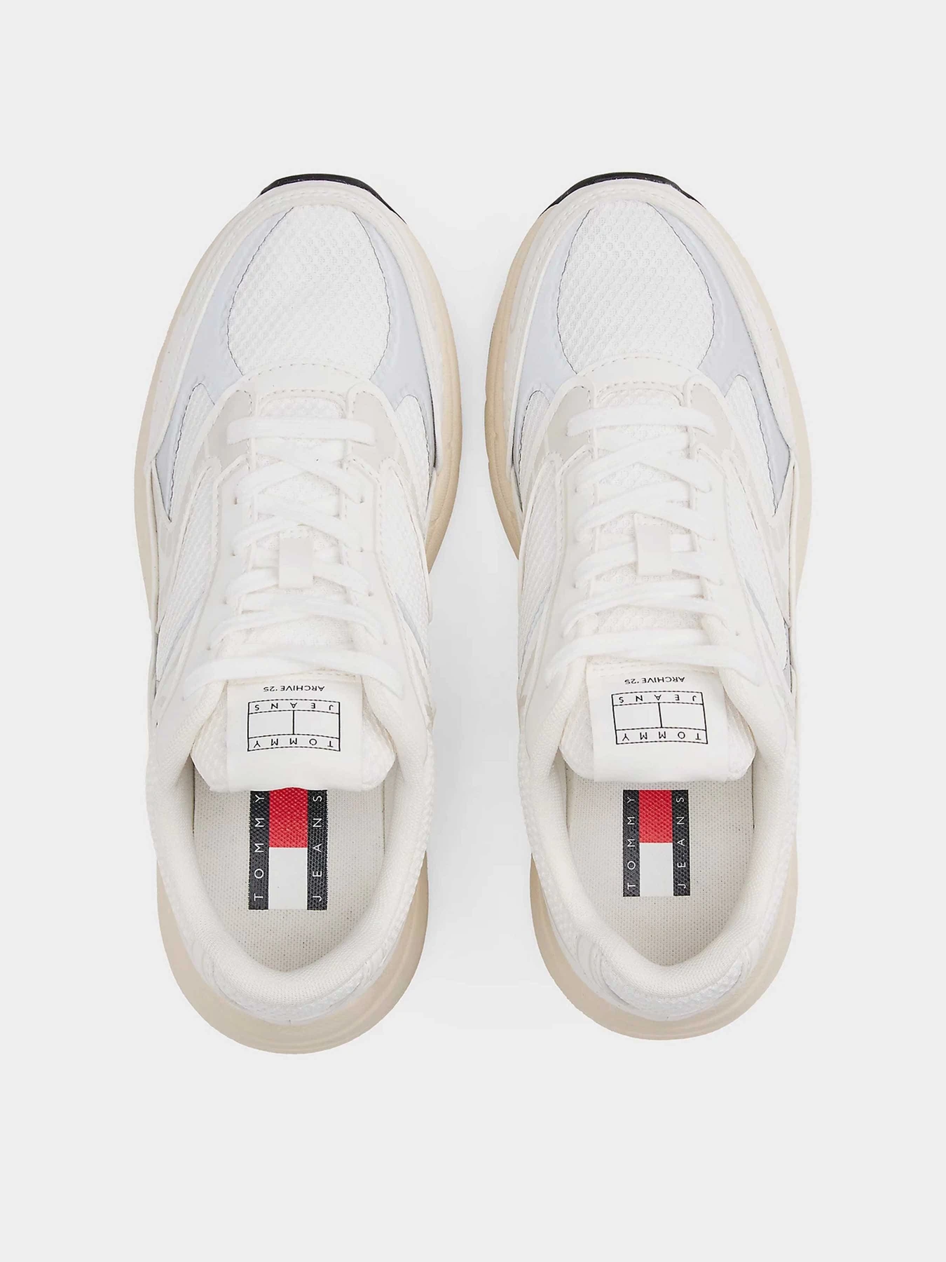 Кроссовки Tommy Hilfiger модель EN0EN02745-P06 Фото