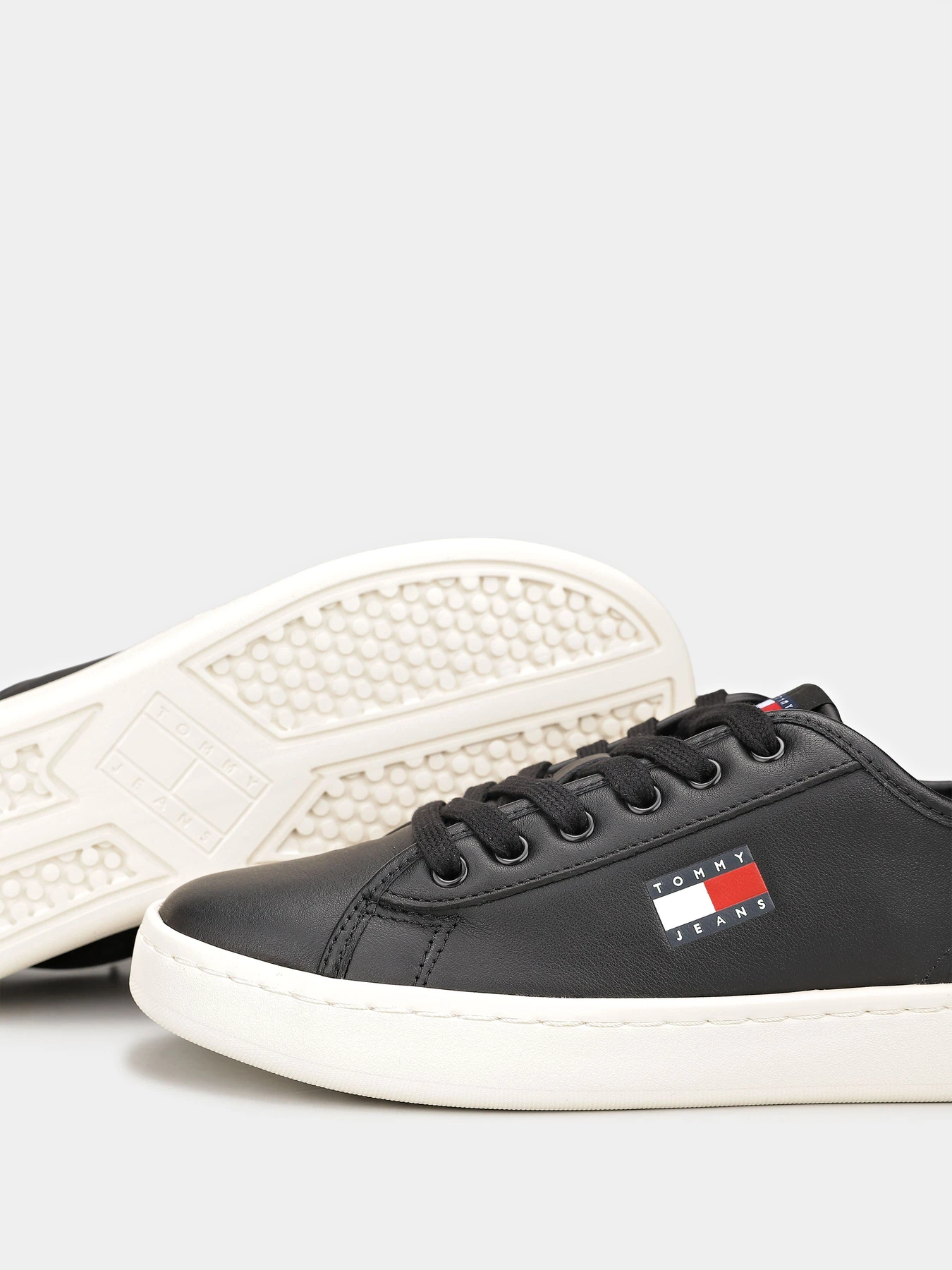 Кеды Tommy Hilfiger модель EN0EN02875-BDS Кеды Tommy Hilfiger модель EN0EN02875-BDS Фото