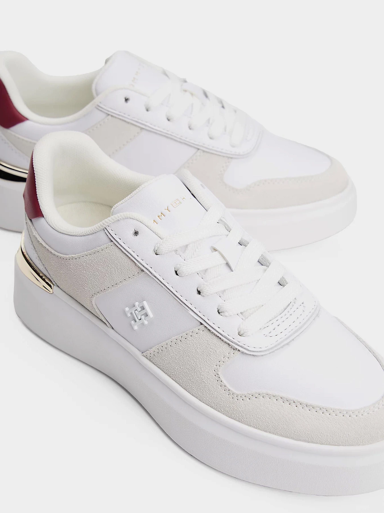Кроссовки Tommy Hilfiger модель FW0FW08632-YBS Кроссовки Tommy Hilfiger модель FW0FW08632-YBS Фото