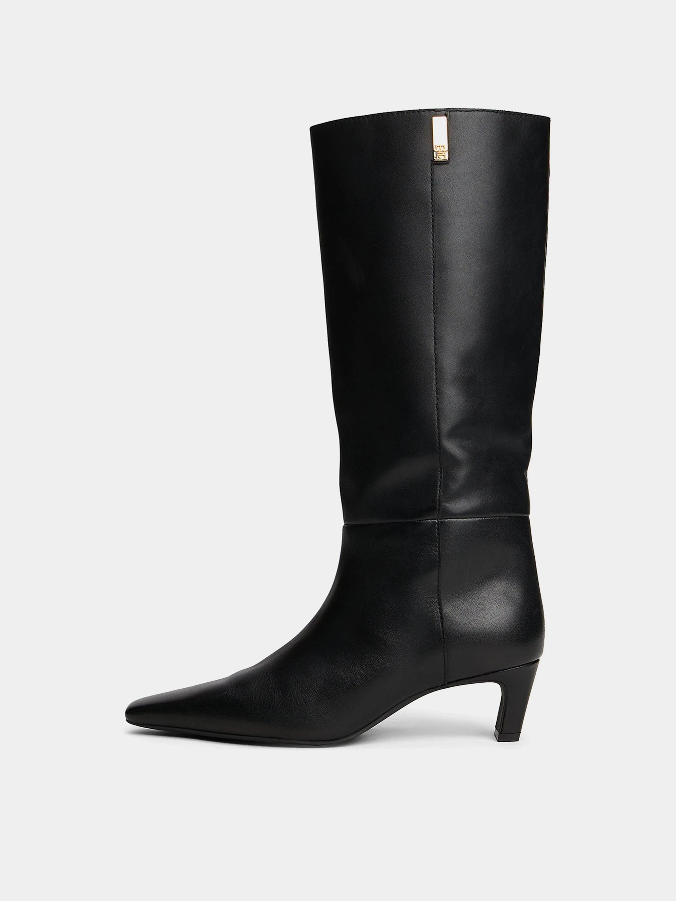 Ботинки и сапоги Tommy Hilfiger модель FW0FW08772-BDS Ботинки и сапоги Tommy Hilfiger модель FW0FW08772-BDS Фото