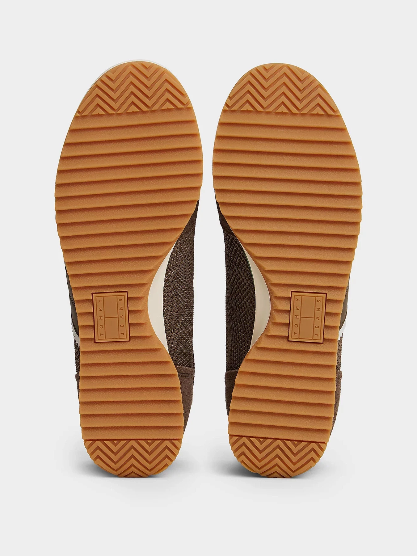 Кросівки Tommy Hilfiger модель EN0EN02862-RBM Кросівки Tommy Hilfiger модель EN0EN02862-RBM Фото