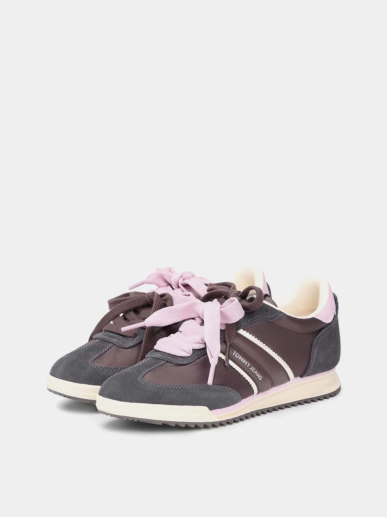 Кроссовки Tommy Hilfiger TJW LOW PROFILE RUNNER модель EN0EN02927-GW1 Кроссовки Tommy Hilfiger TJW LOW PROFILE RUNNER модель EN0EN02927-GW1 Фото