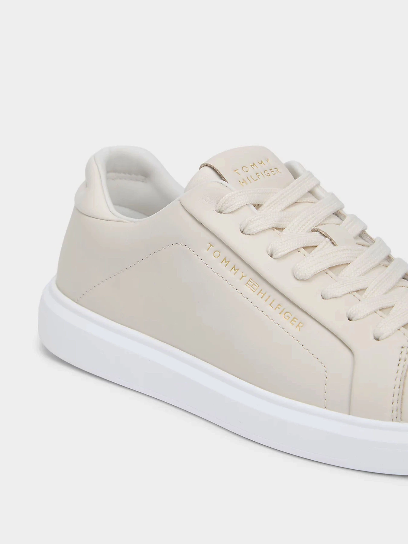 Кеды Tommy Hilfiger ICON COURT LIGHT WEIGHT SHINNY модель FW0FW08949-AEO Кеды Tommy Hilfiger ICON COURT LIGHT WEIGHT SHINNY модель FW0FW08949-AEO Фото
