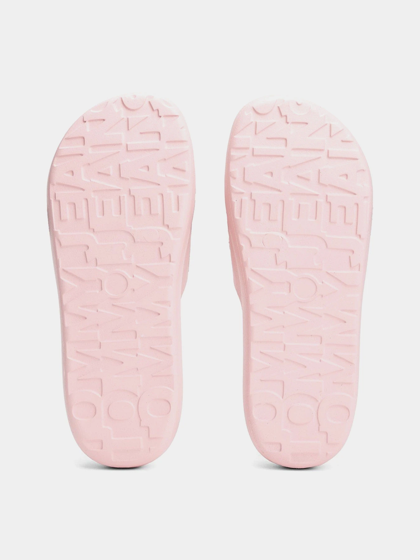 Шлёпанцы Tommy Hilfiger TJW CHUNKY POOL SLIDE ESS модель EN0EN02879-ACG Шлёпанцы Tommy Hilfiger TJW CHUNKY POOL SLIDE ESS модель EN0EN02879-ACG Фото