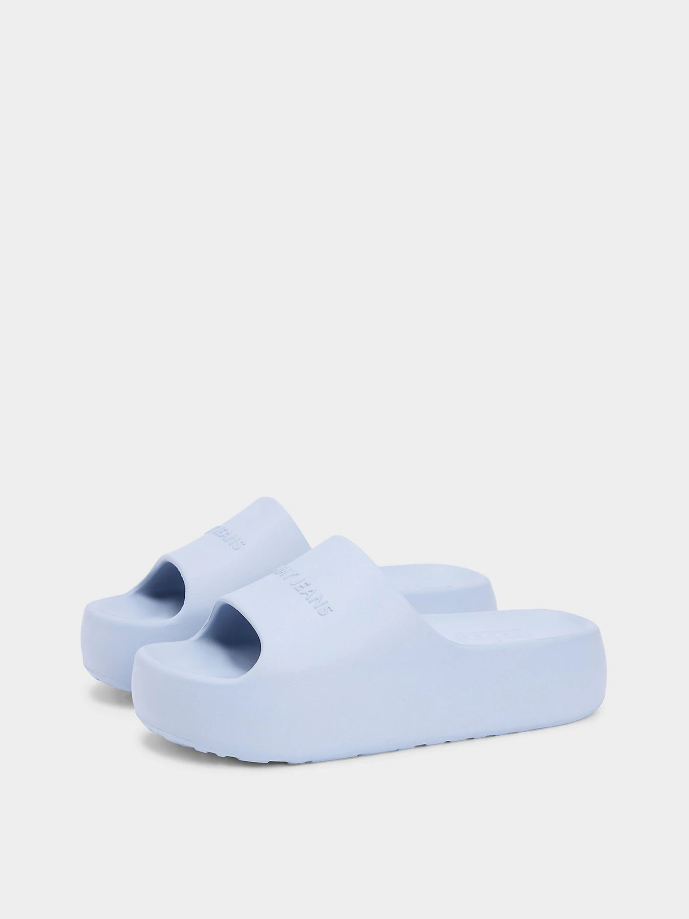 Шлёпанцы Tommy Hilfiger TJW CHUNKY POOL SLIDE ESS модель EN0EN02879-DBP Шлёпанцы Tommy Hilfiger TJW CHUNKY POOL SLIDE ESS модель EN0EN02879-DBP Фото