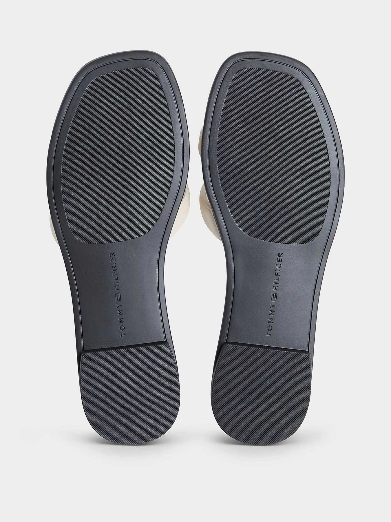Шльопанці Tommy Hilfiger TH LOGO STRAP MULE модель FW0FW08671-ACI Фото