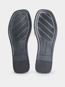 Шлёпанцы Tommy Hilfiger LEATHER HORSEBIT MULE модель FW0FW09336-AEO Фото