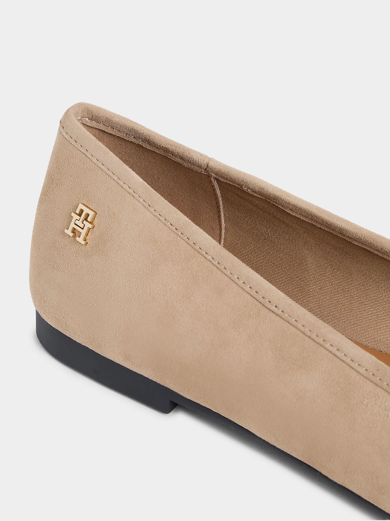 Туфли и лоферы Tommy Hilfiger HILFIGER SUEDE BALLERINA модель FW0FW09357-RBC Фото