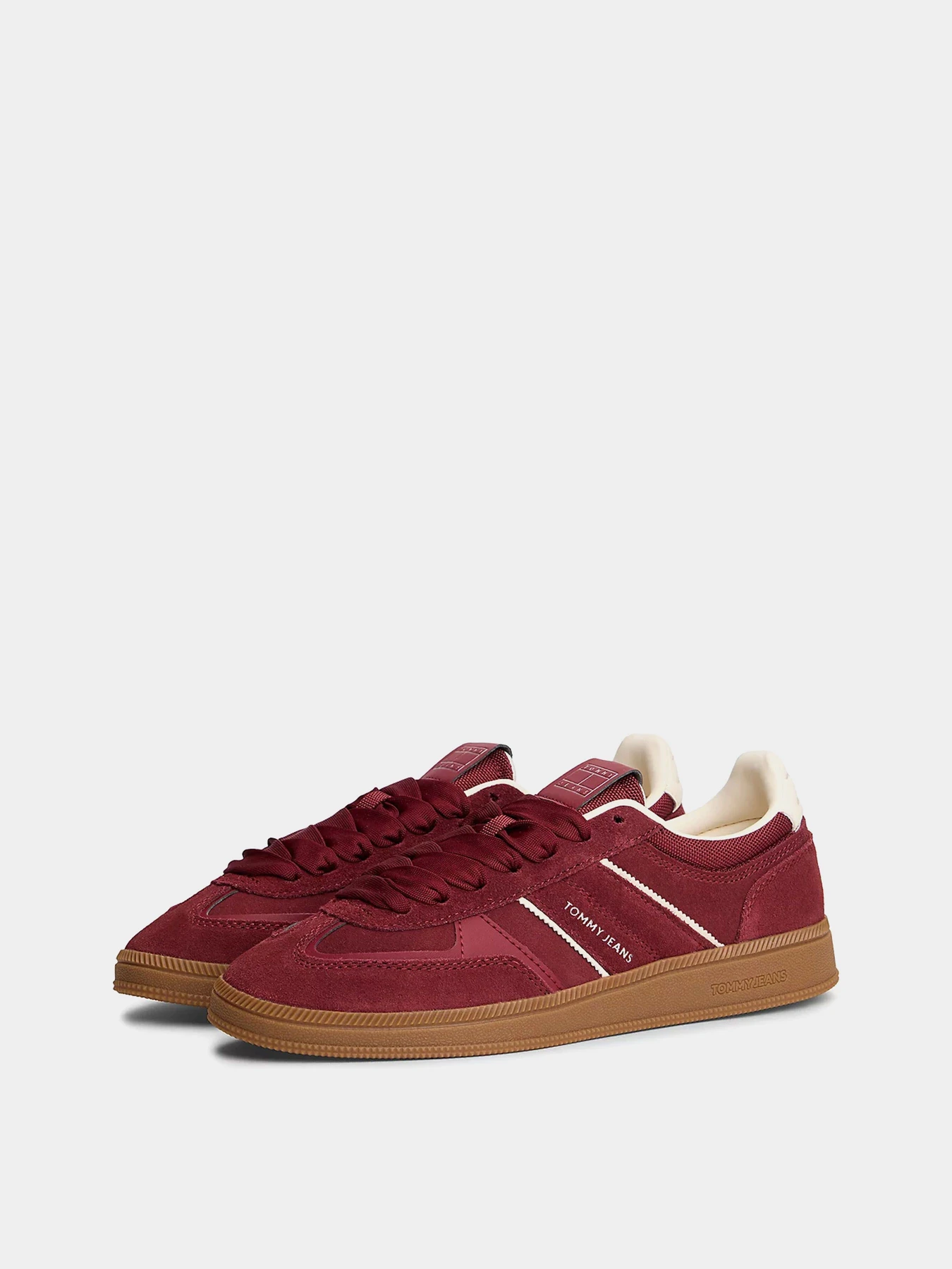 Кеды Tommy Hilfiger THE GREENWICH EDGE SUEDE модель EN0EN02924-XKK Кеды Tommy Hilfiger THE GREENWICH EDGE SUEDE модель EN0EN02924-XKK Фото